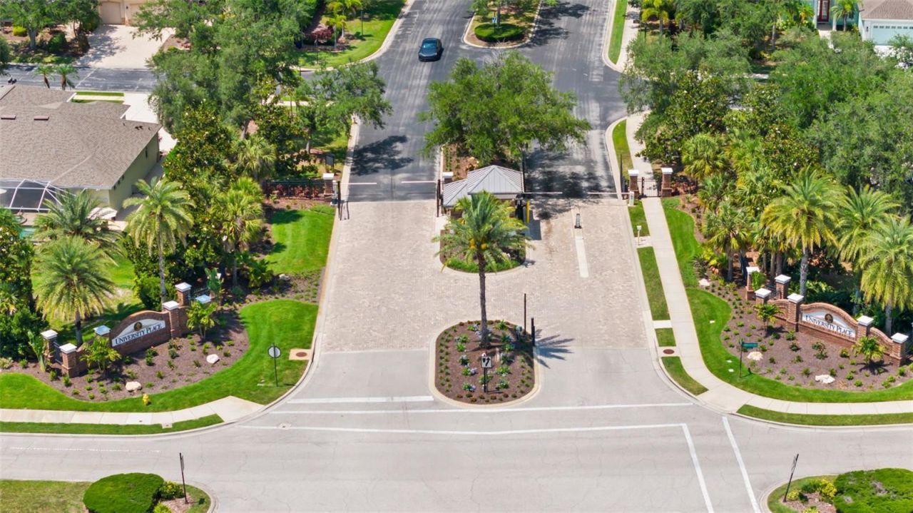 8135 Indigo Ridge Terrace , Bradenton, FL 34201 Photo