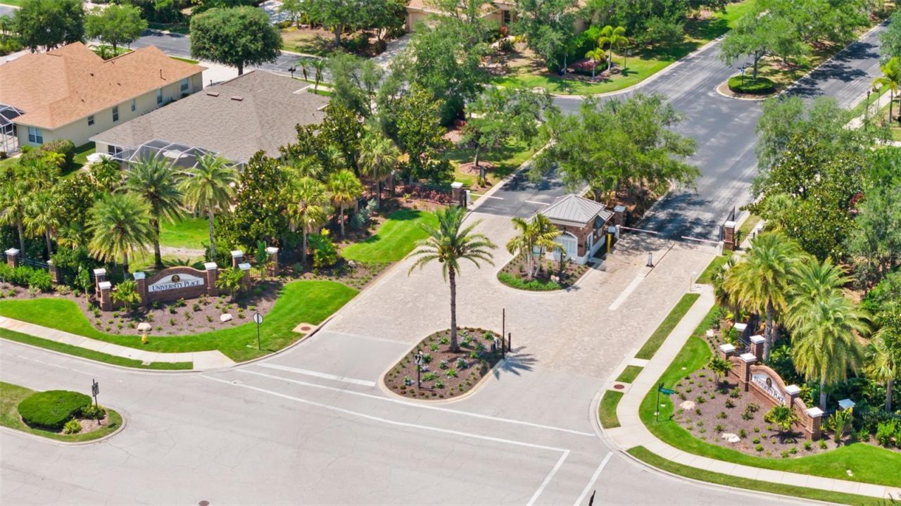 8135 Indigo Ridge Terrace , Bradenton, FL 34201 Photo
