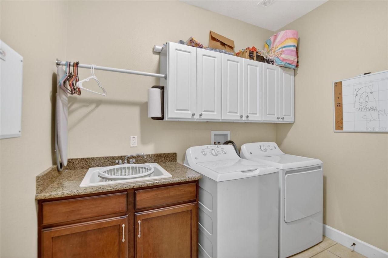 7959 Hampton Lake Drive, Tampa, FL 33647 Photo