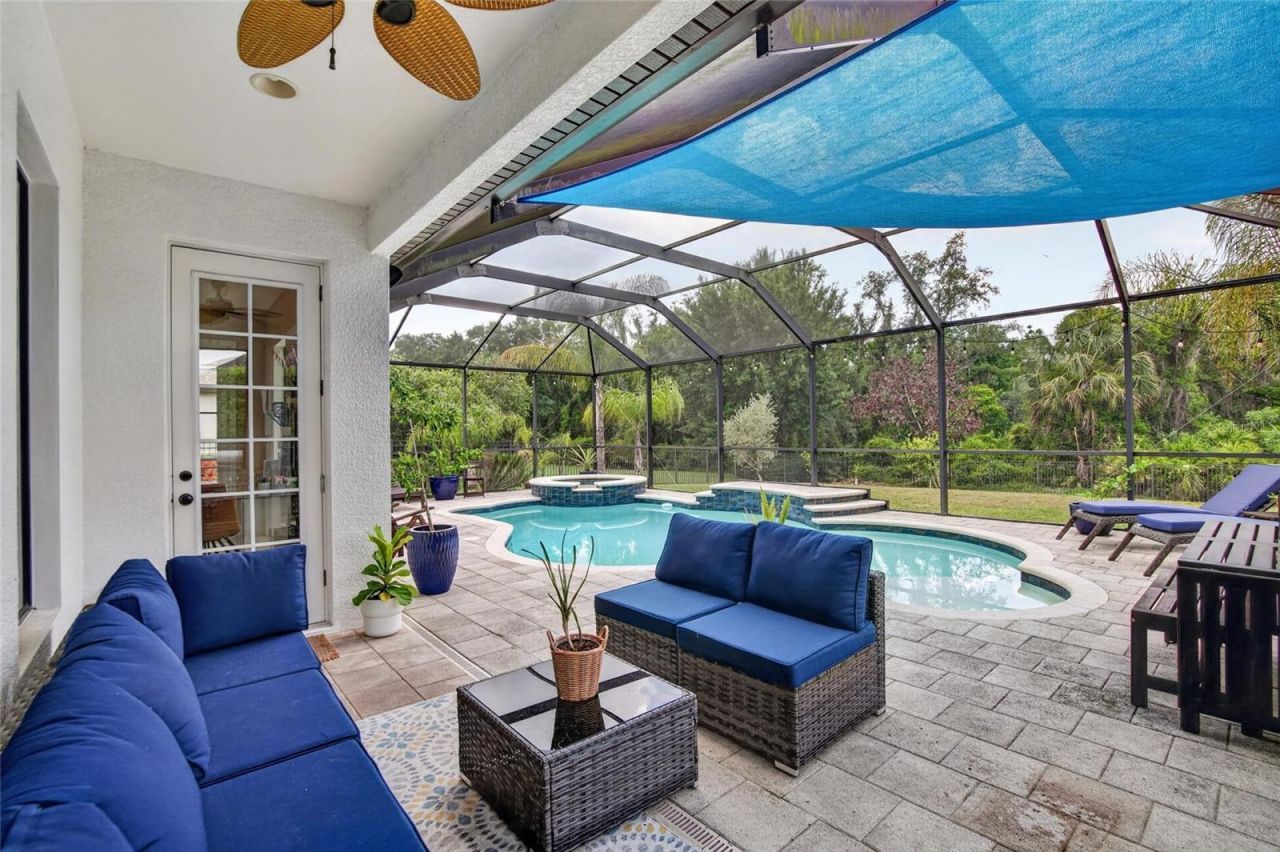 7959 Hampton Lake Drive, Tampa, FL 33647 Photo