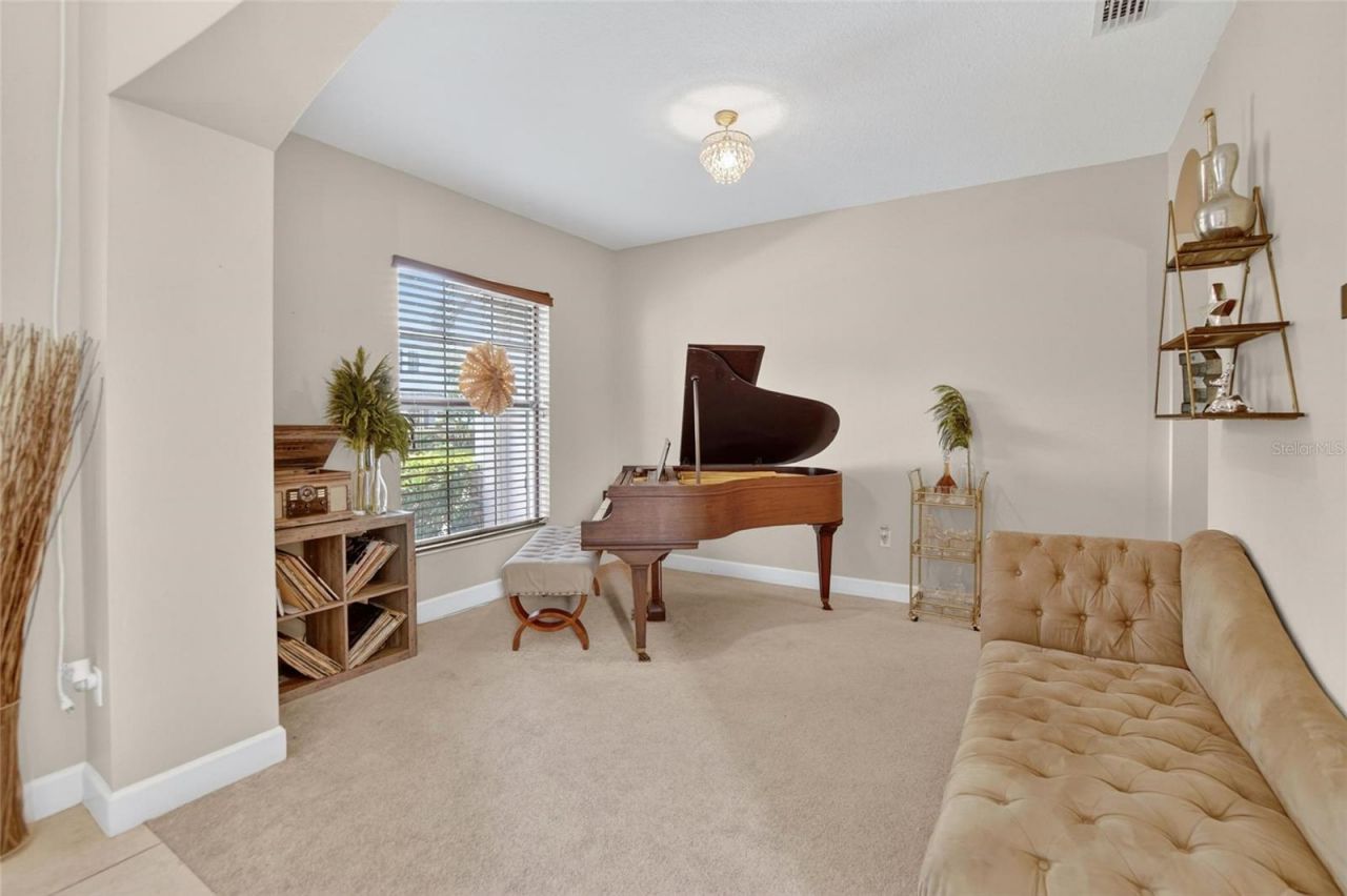 7959 Hampton Lake Drive, Tampa, FL 33647 Photo