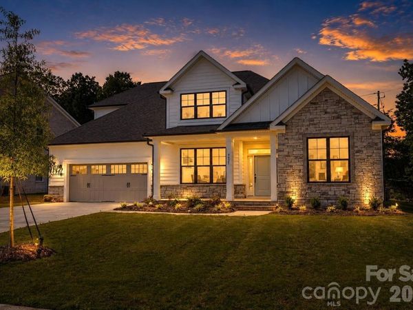 9925 Ardley Park Way , Mint Hill, NC 28227