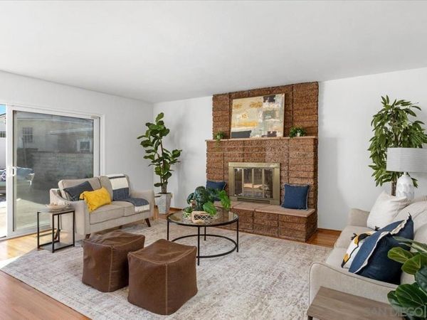 4711 Austin, San Diego, CA 92115
