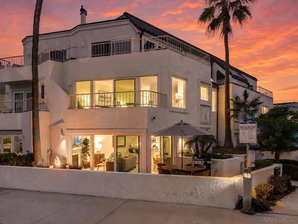 3268 Bayside Walk, San Diego, CA 92109