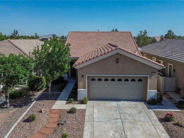 19466 Crystal Springs, Apple Valley, CA 92308