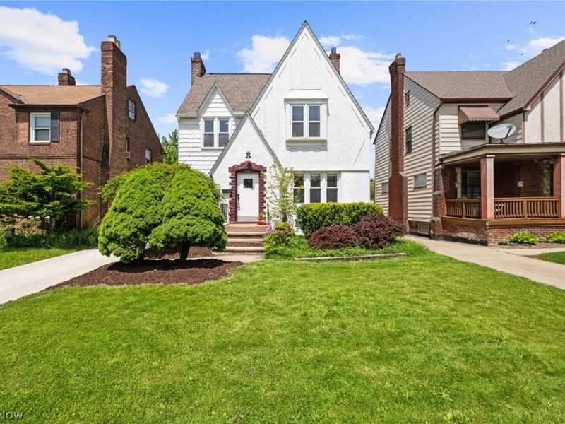 3545 Raymont Boulevard, University Heights, OH 44118 Photo 1