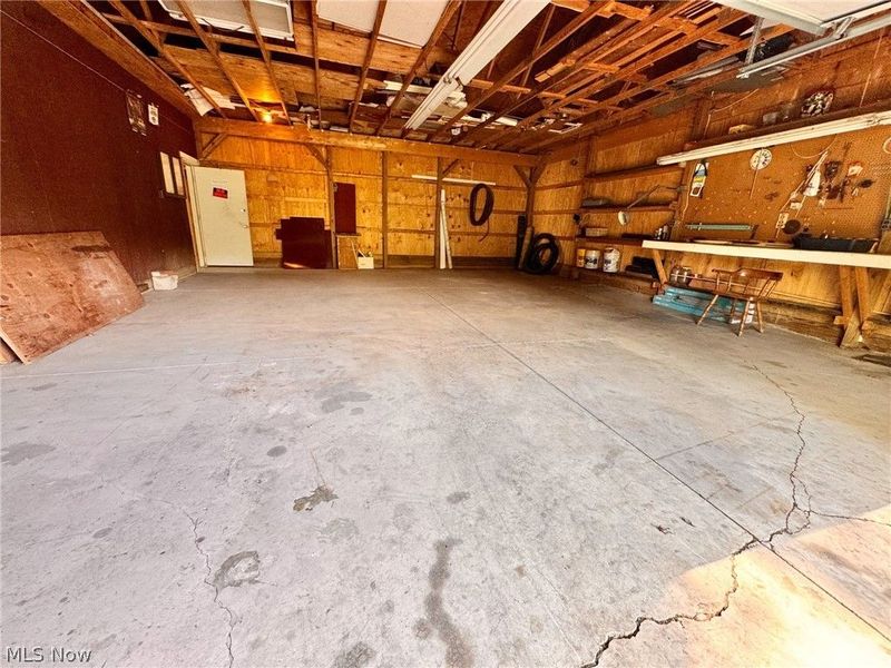 1975 Mcgowan Road, Norton, OH 44203 Photo 17