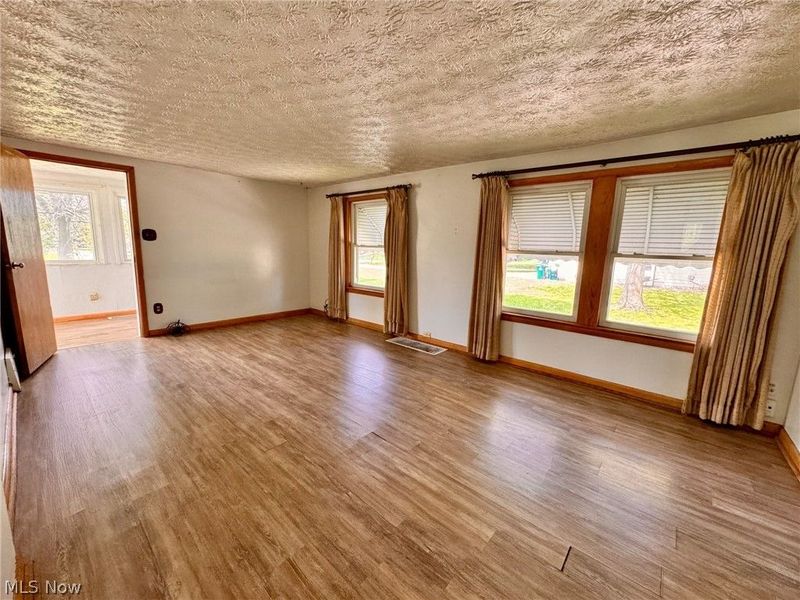 1975 Mcgowan Road, Norton, OH 44203 Photo 8