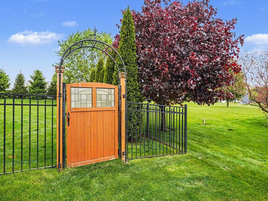 Property Image 40