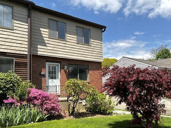 77 Van Buskirk, Unit 77, Stamford, CT 06902