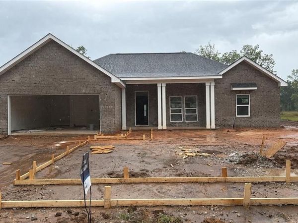 10162 Grady Lane, Mobile, AL 36695
