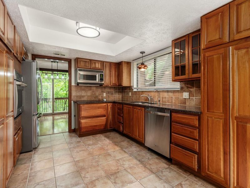 4816 Crazy Horse Lane , Unit 4, Westerville, OH 43081 Photo 17