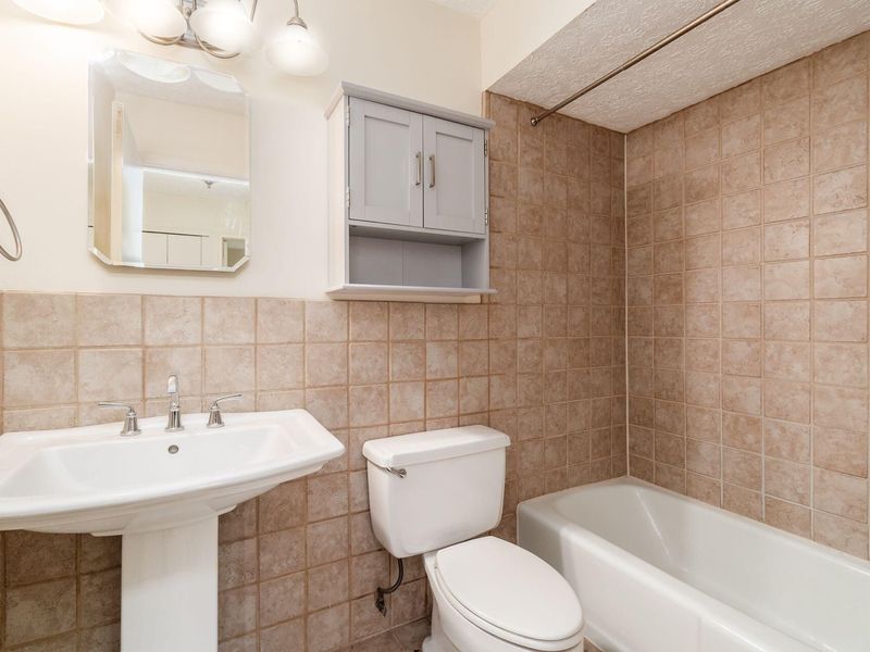 4816 Crazy Horse Lane , Unit 4, Westerville, OH 43081 Photo 31
