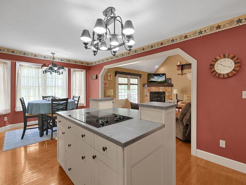 279 Poes Run Road, Londonderry, OH 45647 Photo 16
