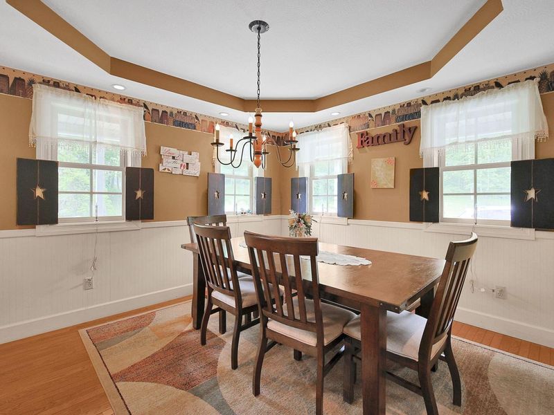 279 Poes Run Road, Londonderry, OH 45647 Photo 9
