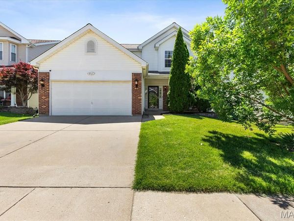 4380 Northpoint Circle, St Louis, MO 63129