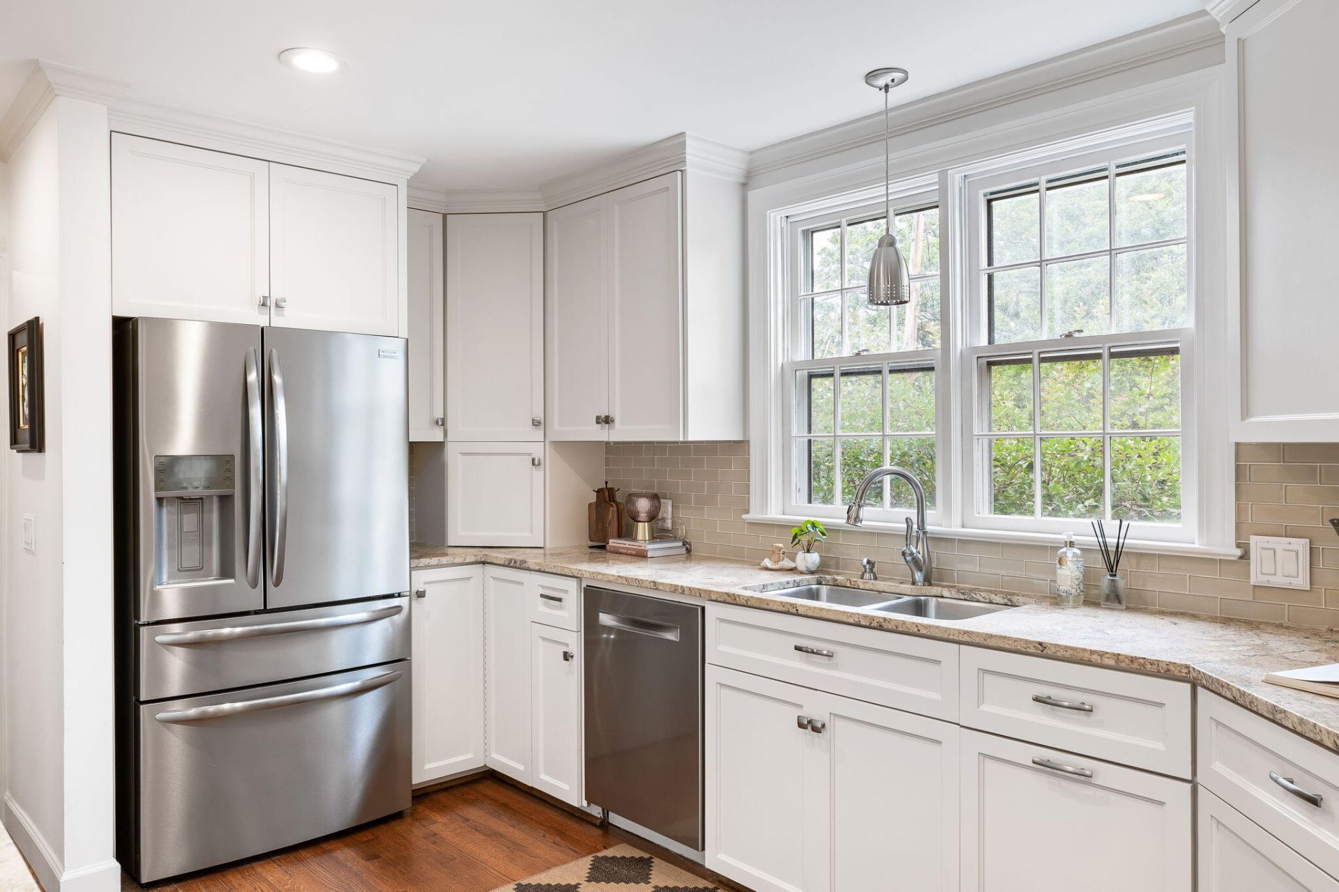 17 Ashley Avenue Photo 11