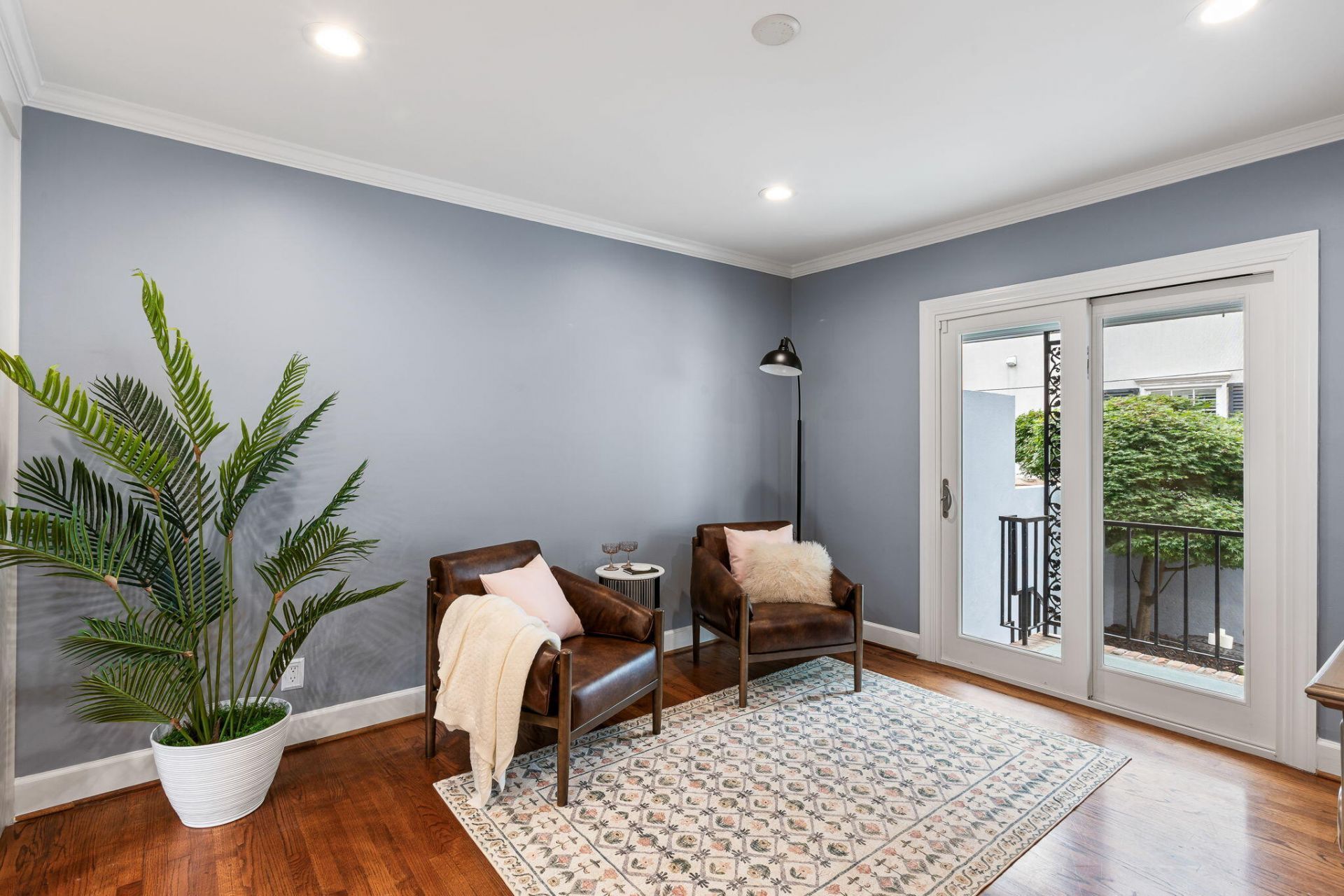 17 Ashley Avenue Photo 13