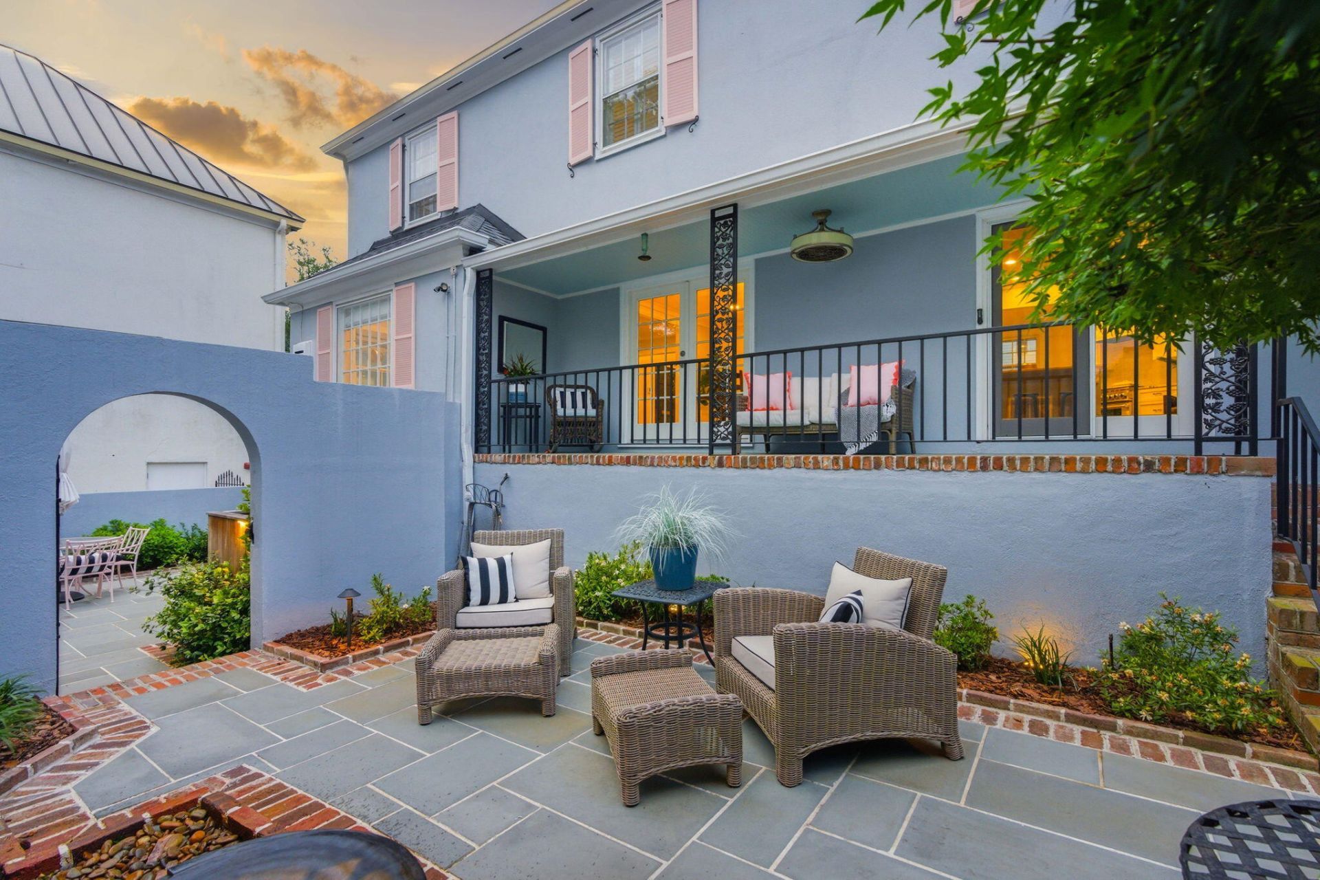 17 Ashley Avenue Photo 31