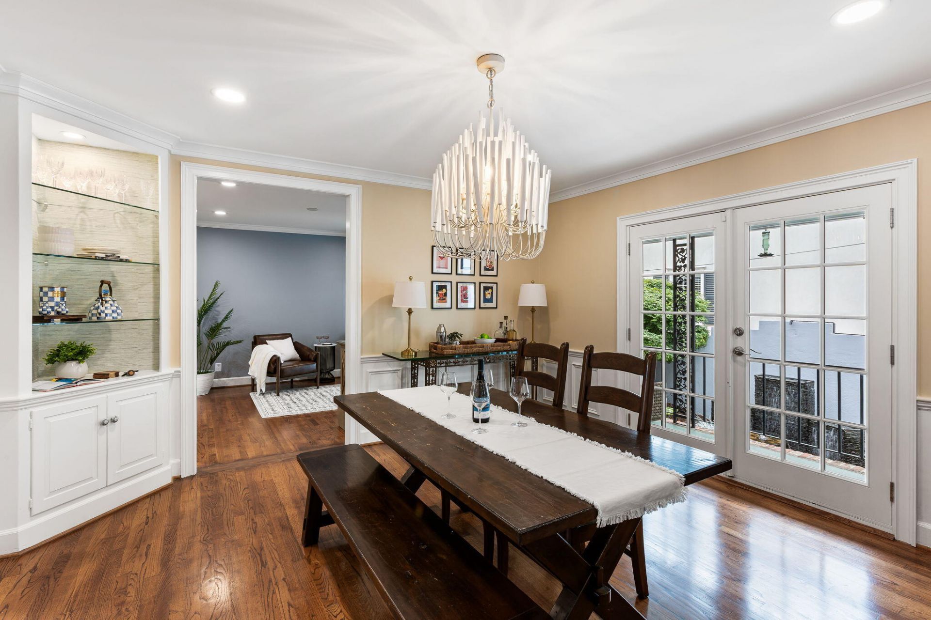17 Ashley Avenue Photo 9
