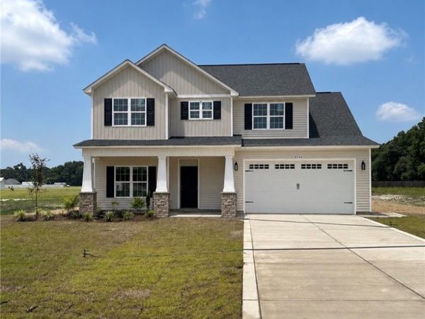 4744 Slew Drive, Hope Mills, NC 28348