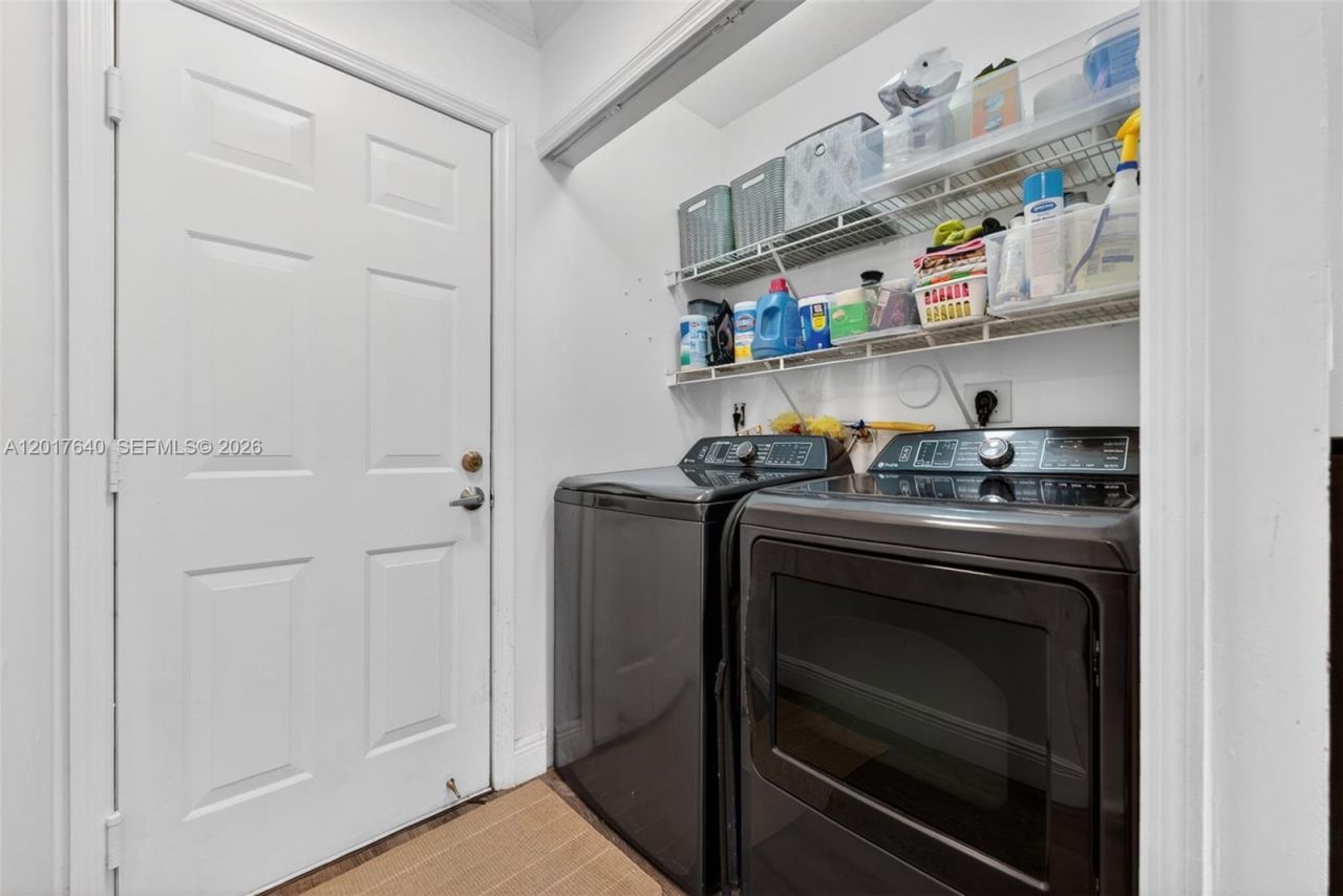 2631 SW 153rd Path , Miami, FL 33185 Photo