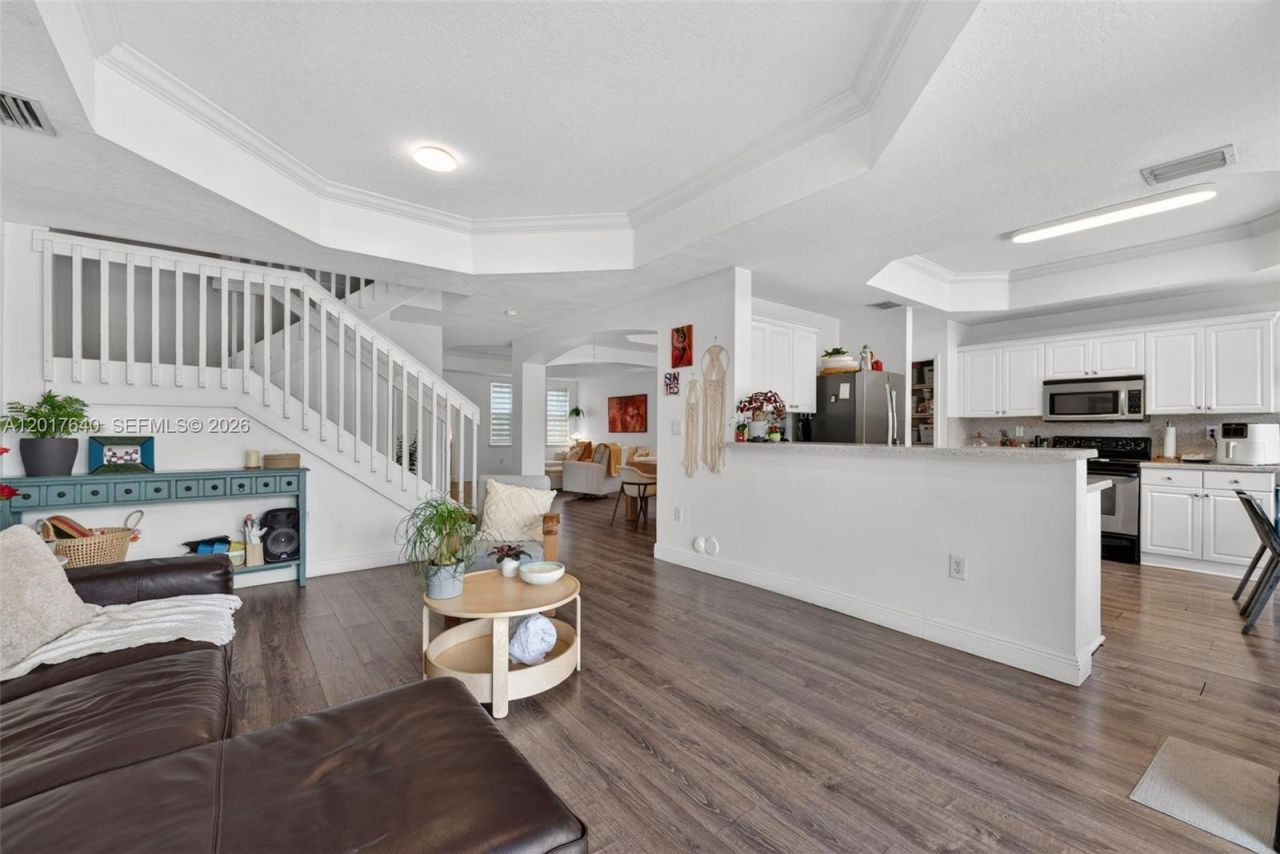 2631 SW 153rd Path , Miami, FL 33185 Photo