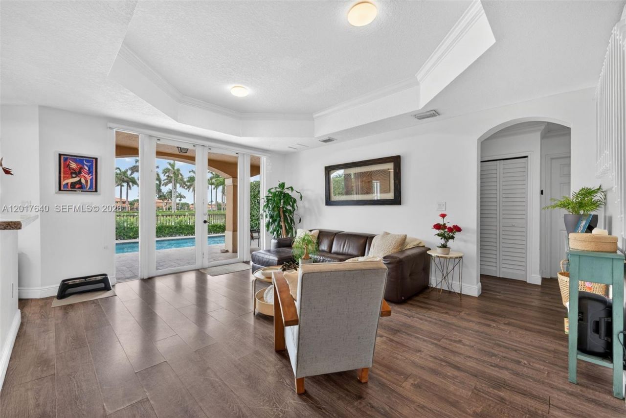 2631 SW 153rd Path , Miami, FL 33185 Photo