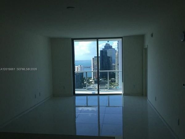 1100 S MIAMI AV, Unit 3302, Miami, FL 33130