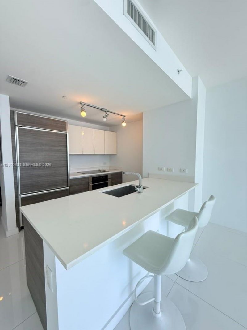 1100 S Miami Av, Unit 3302, Miami, FL 33130 Photo