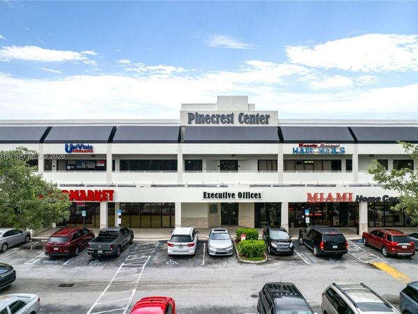 Unit 208, Pinecrest, FL 33156