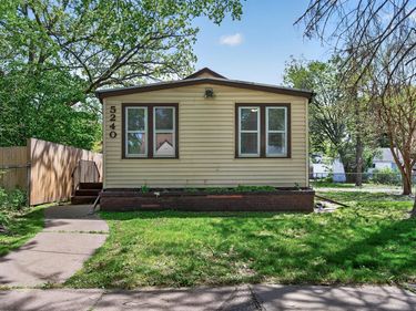 5240 Dupont Avenue N, Minneapolis, MN 55430