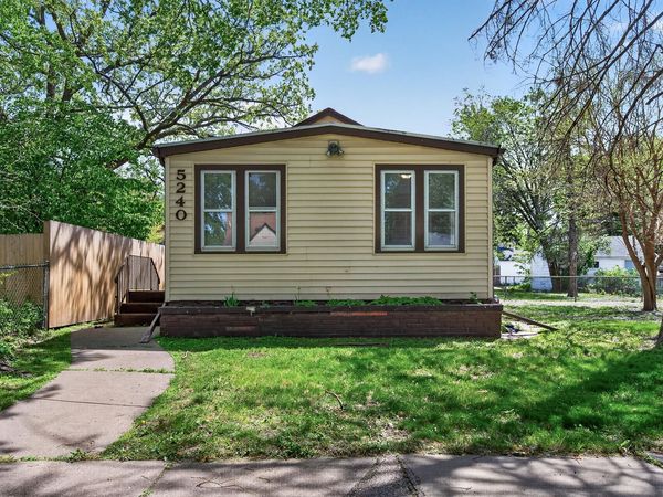 5240 Dupont Avenue N, Minneapolis, MN 55430