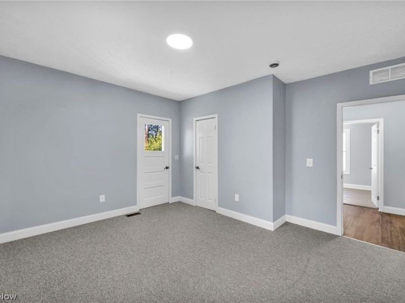 2172 West Boulevard, Cleveland, OH 44102 Photo 23