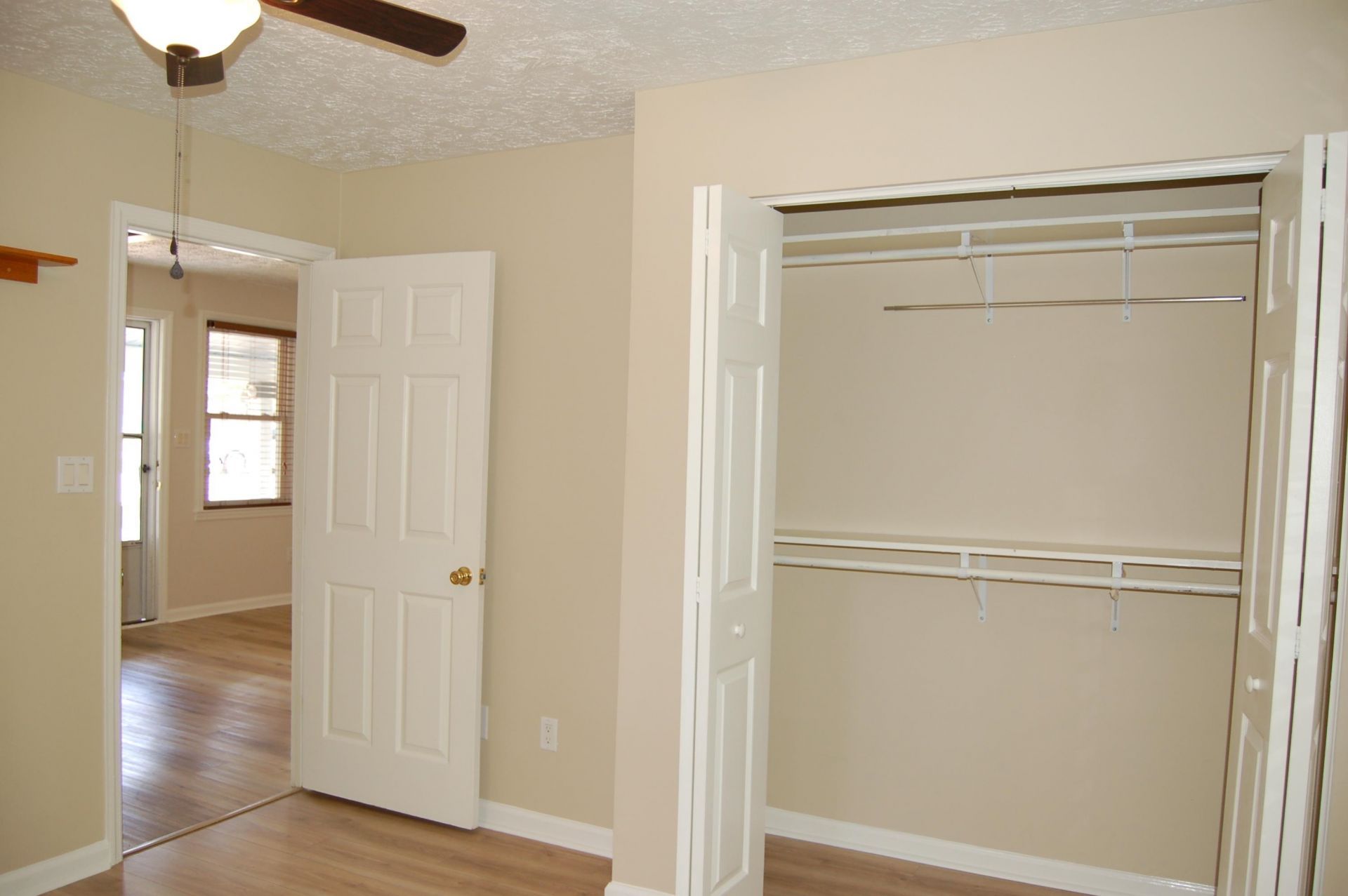 2103 Woodward Dr.  Photo 12