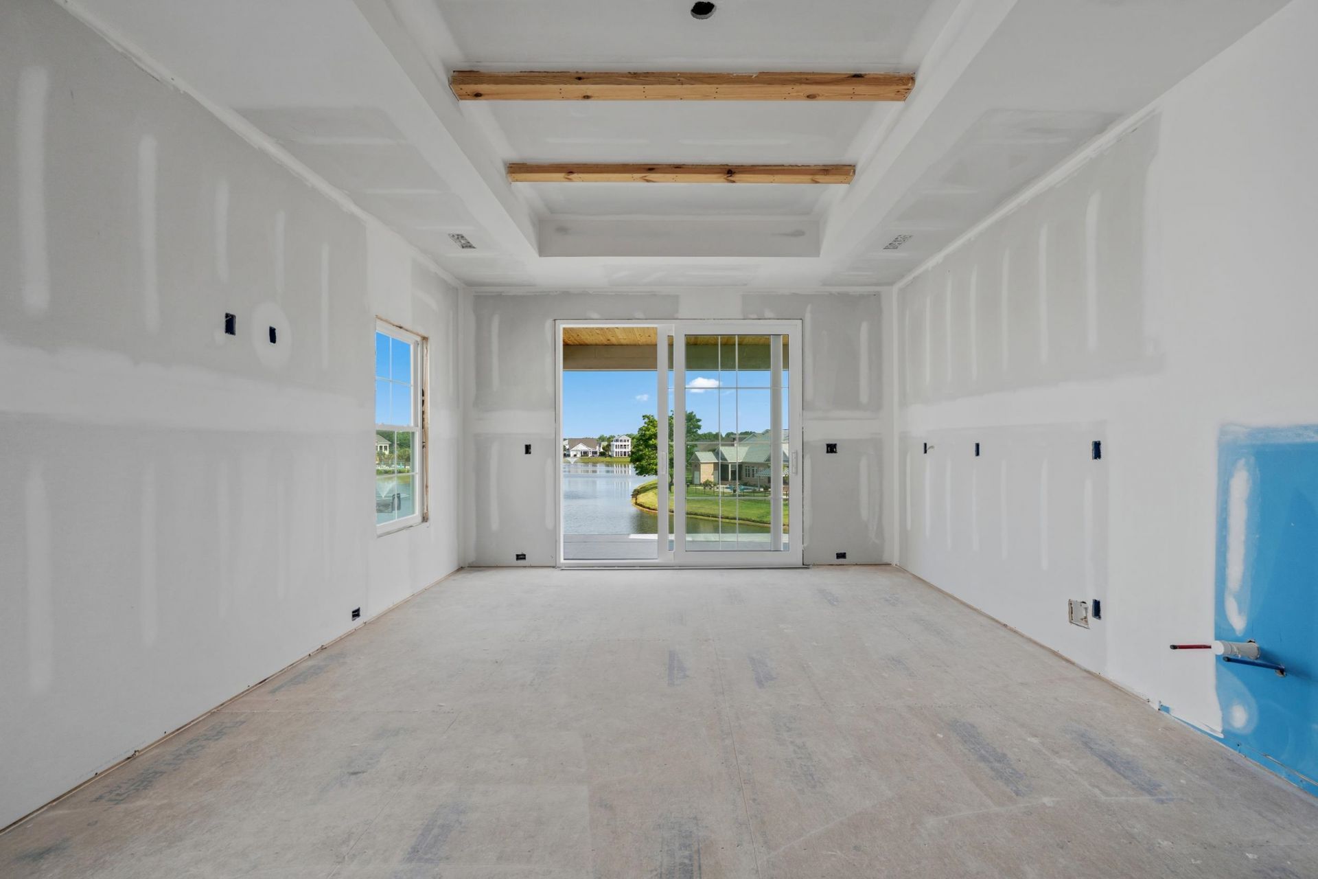 825 Crystal Water Way  Photo 16
