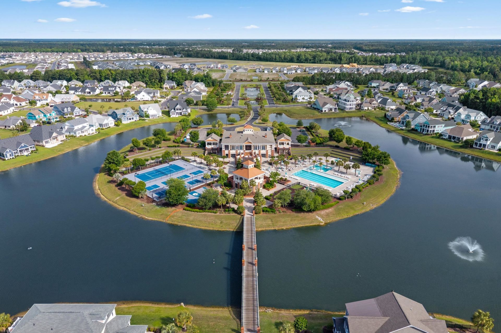 825 Crystal Water Way  Photo 21