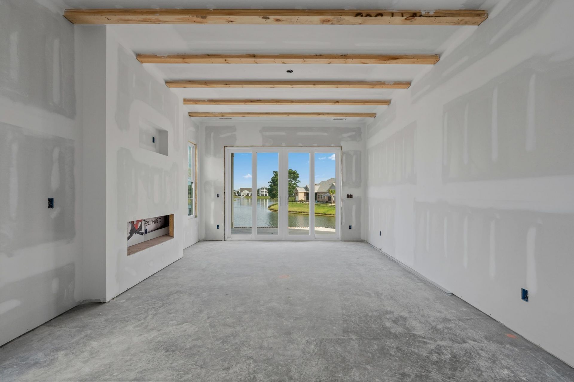 825 Crystal Water Way  Photo 6