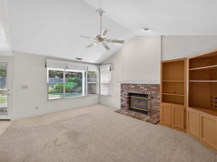 1448 Oak Grove Dr, Roseville, CA 95747 Photo