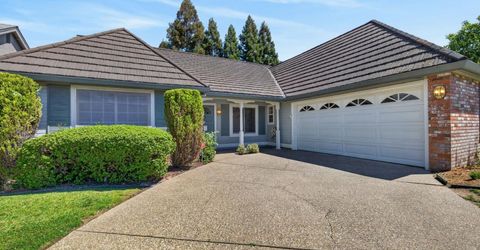 1448 Oak Grove Dr, Roseville, CA 95747 Photo