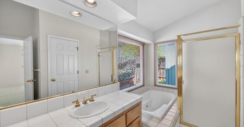 1448 Oak Grove Dr, Roseville, CA 95747 Photo