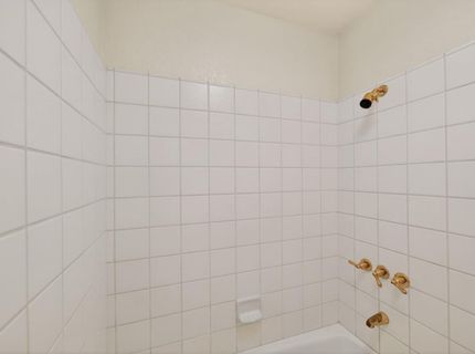 1448 Oak Grove Dr, Roseville, CA 95747 Photo