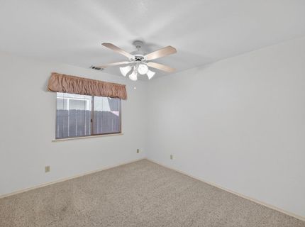 1448 Oak Grove Dr, Roseville, CA 95747 Photo