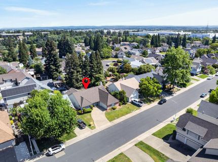 1448 Oak Grove Dr, Roseville, CA 95747 Photo