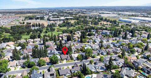 1448 Oak Grove Dr, Roseville, CA 95747 Photo
