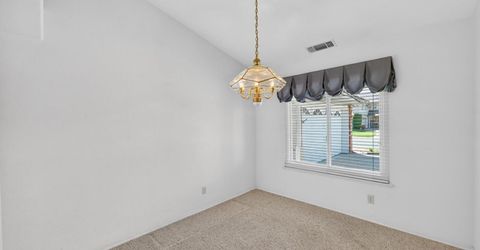 1448 Oak Grove Dr, Roseville, CA 95747 Photo