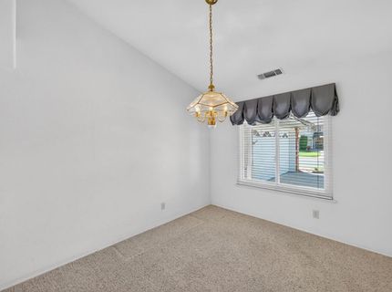 1448 Oak Grove Dr, Roseville, CA 95747 Photo