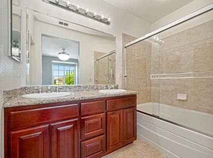 17 Kings Beach Pl, Sacramento, CA 95835 Photo