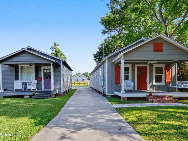 1309 Bowen Avenue, Ocean Springs, MS 39564