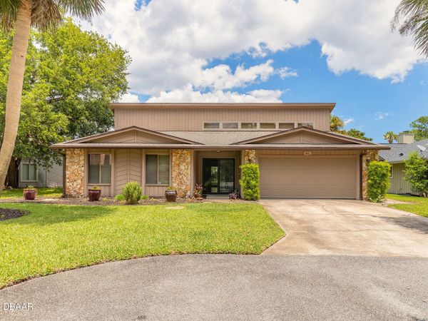 128 Spoonbill Court, Daytona Beach, FL 32119